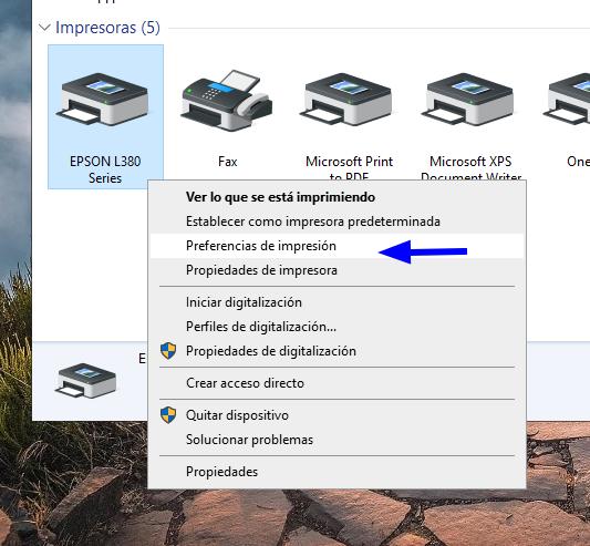 Aparecen líneas blancas en las impresiones de EPSON